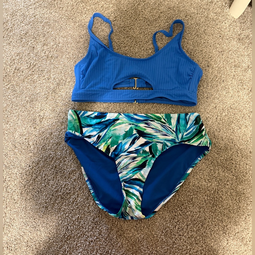 Tropical blue bikini